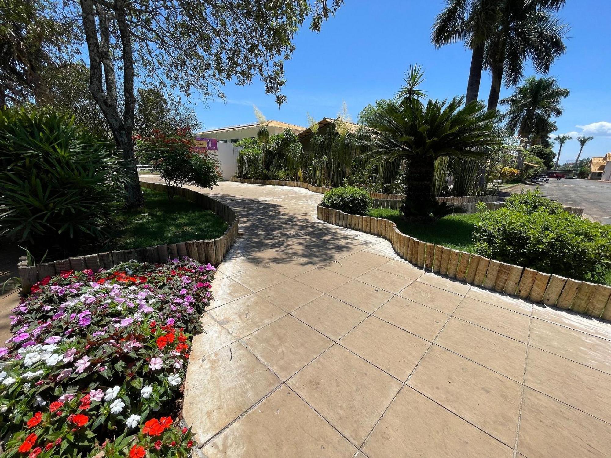 Di Roma Internacional Resort Apartamentos Para Temporada Caldas Novas Dış mekan fotoğraf
